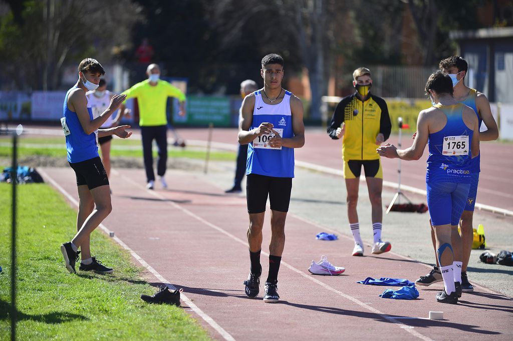 Atletismo nacional Máster sábado en la pista de Atletismo de Cartagena