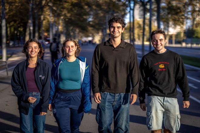 Parlen els universitaris sobre els ‘pares helicòpter’: «Dir-nos generació de vidre és una exageració»