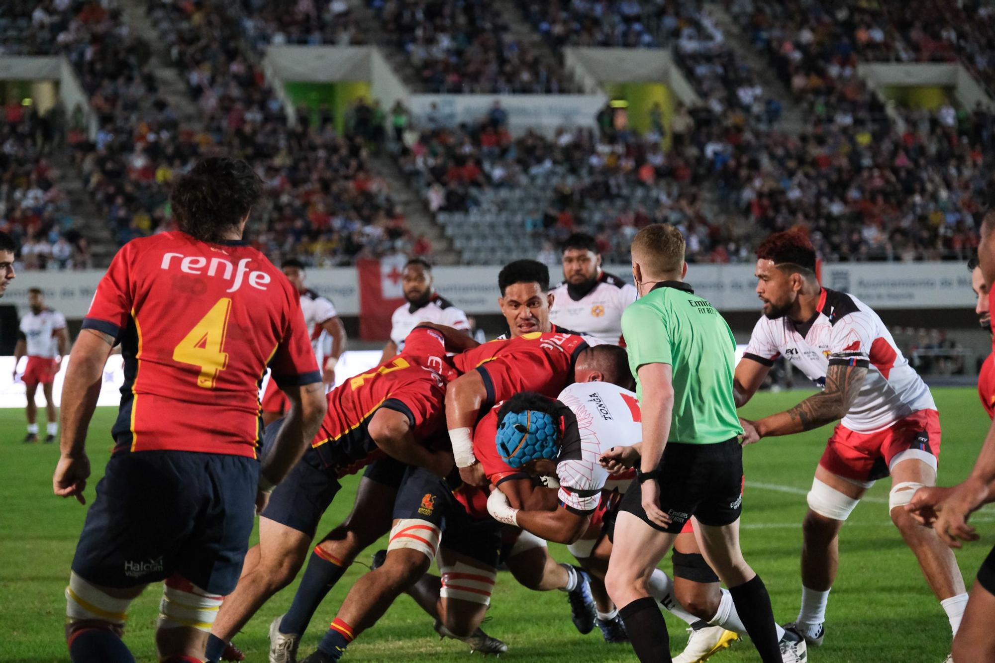 Málaga disfruta del España - Tonga de rugby