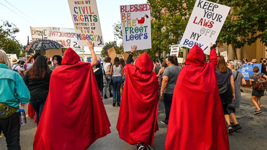 Protestas contra el borrador que pretende abolir el aborto en Estados Unidos