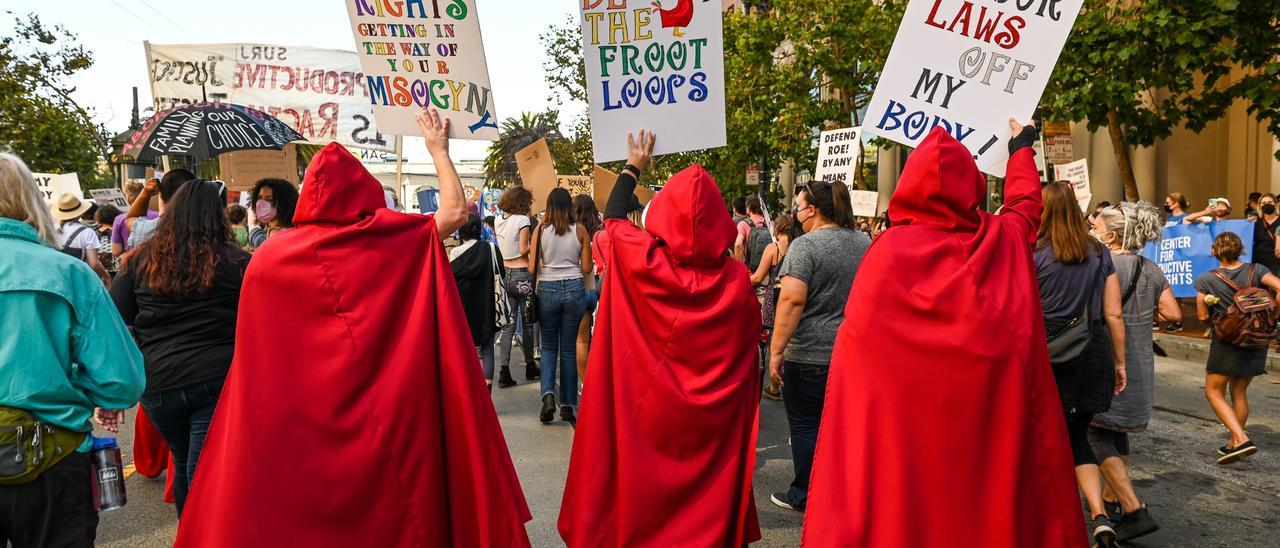 Protestas contra el borrador que pretende abolir el aborto en Estados Unidos