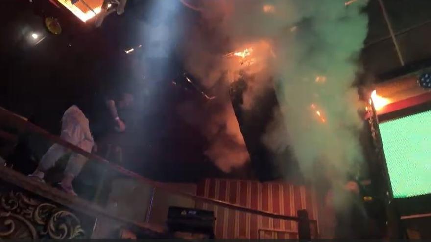 VÍDEO | Así aparecieron las primeras llamas en la discoteca Teatre