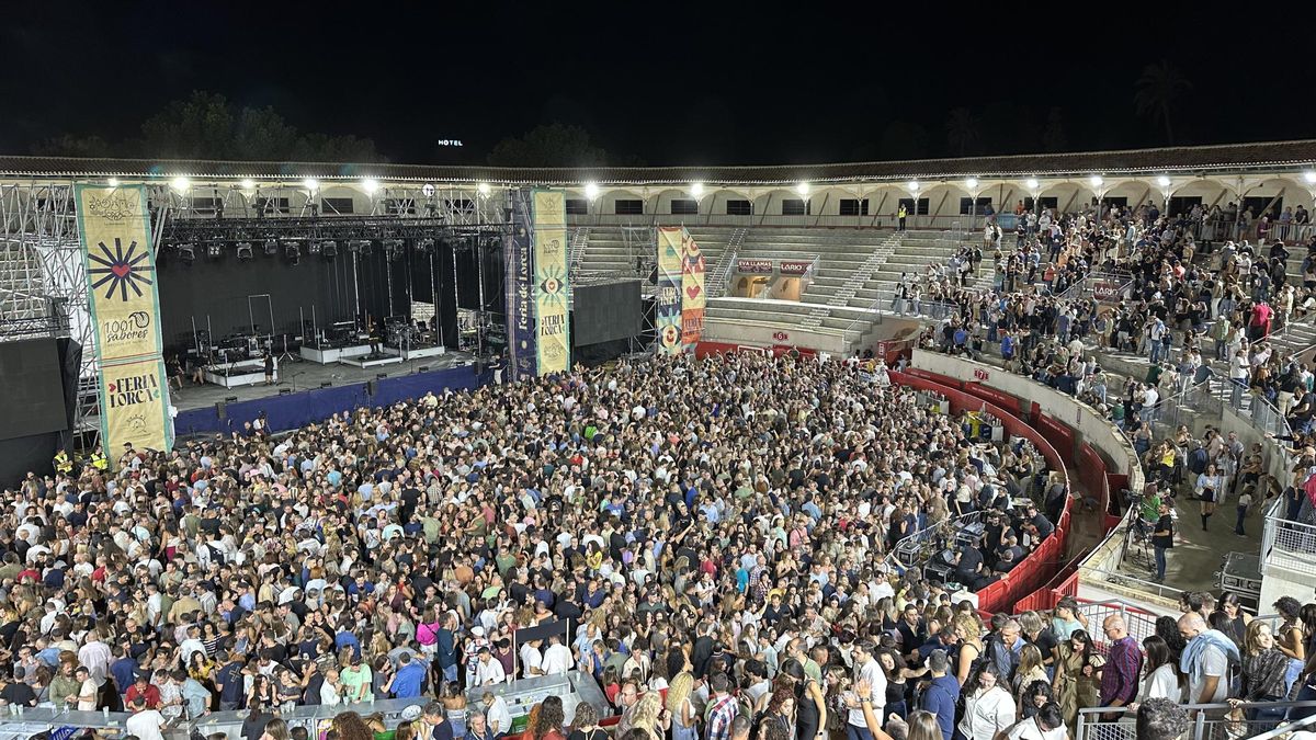 Concierto en la Plaza de Toros de Lorca.