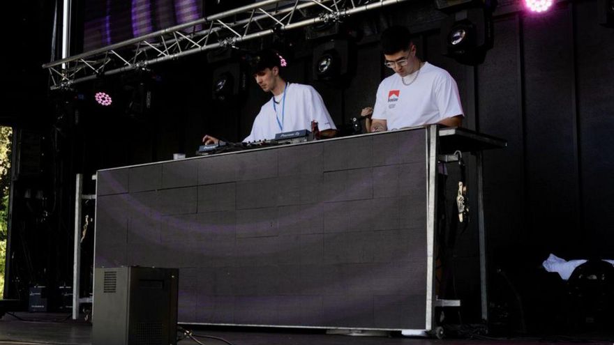 La música de DJ triunfa en A Estrada | BERNABÉ