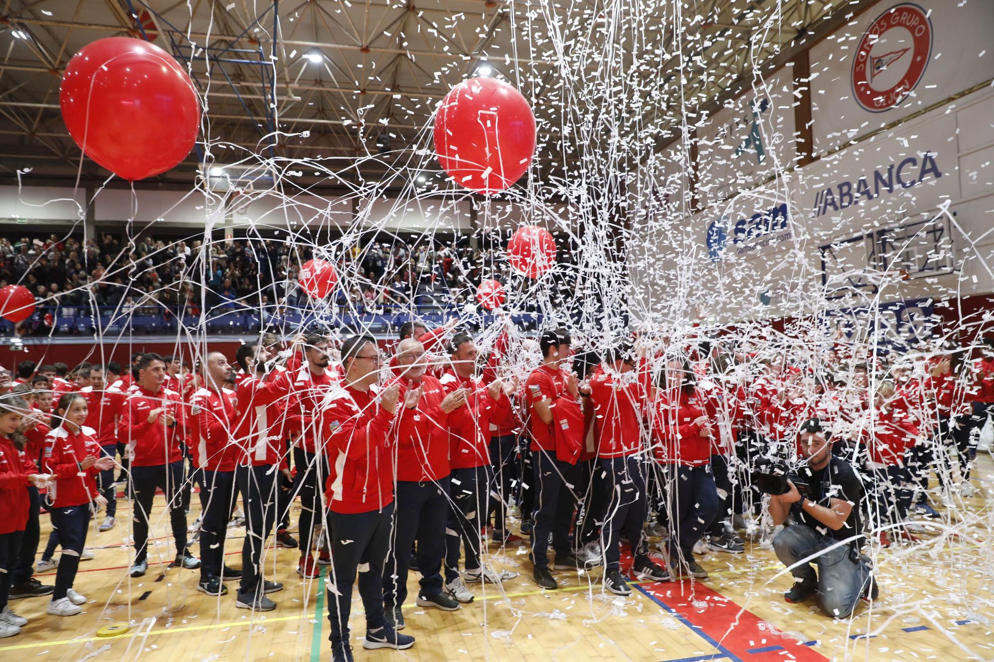 EN IMÁGENES: El Grupo Covadonga presenta sus 27 selecciones deportivas