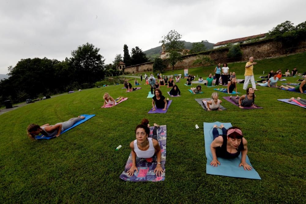 Actividades del día del yoga en Las Caldas