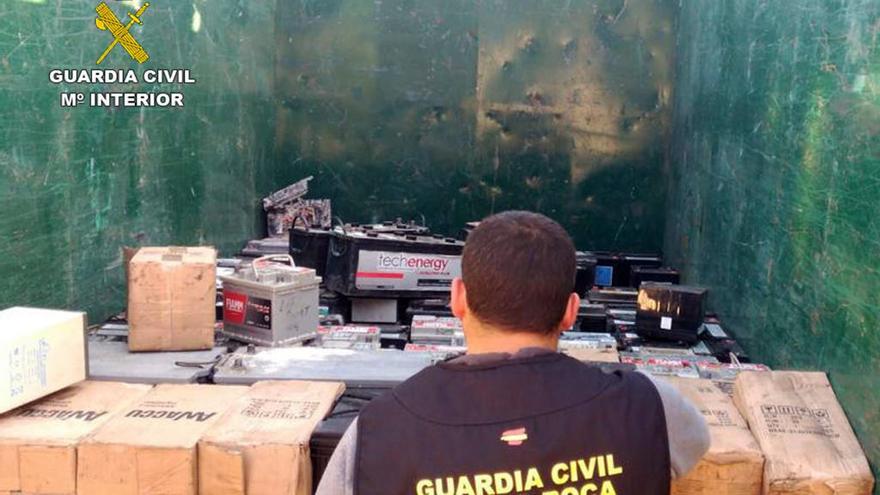 Desmantelan una banda criminal dedicada al robo de baterías en Cartagena