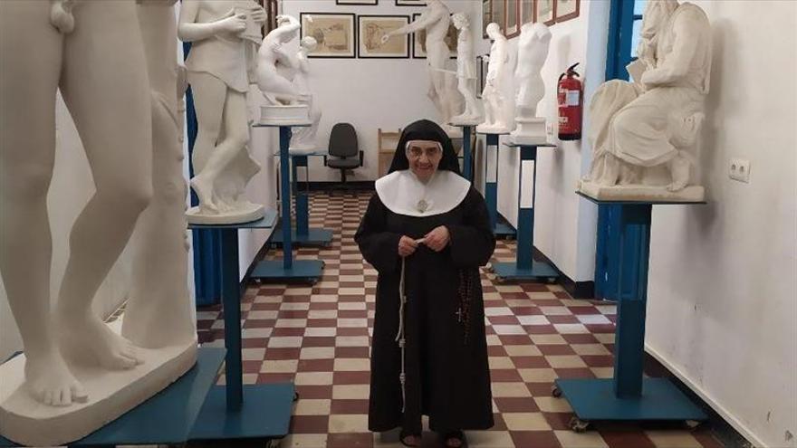 Sor Celina protagoniza el último libro de ‘Personajes singulares’