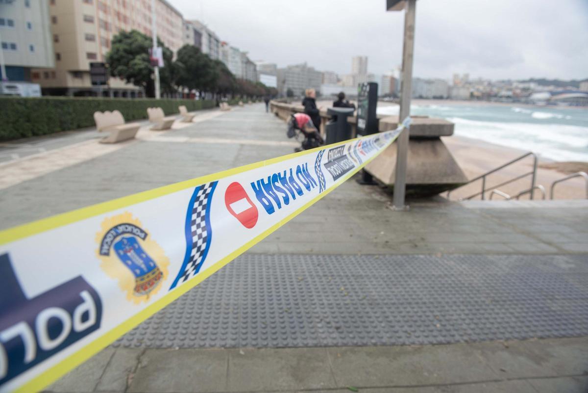 El viento y el oleaje obligan a activar la alerta naranja en A Coruña
