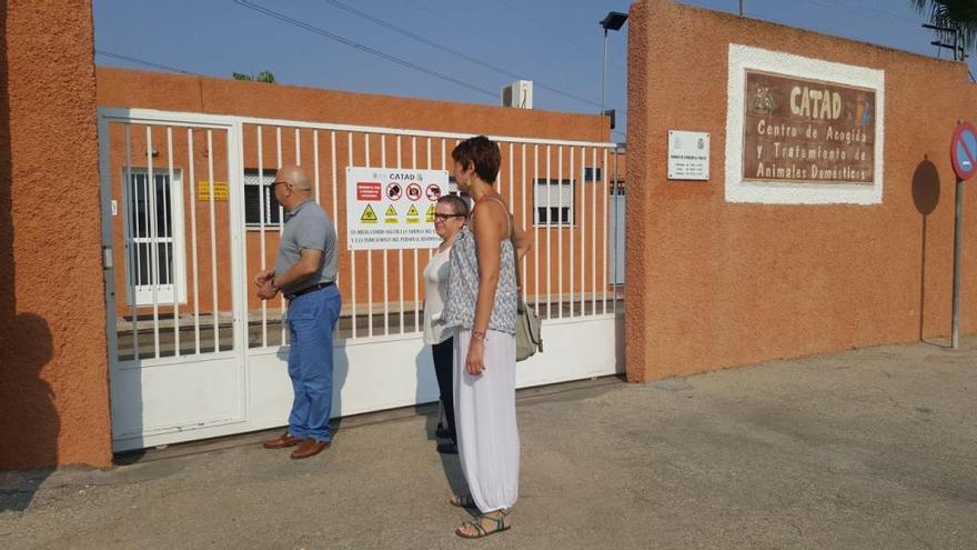 Padín y Sánchez, junto a Eleuterio, en la puerta del CATAD.