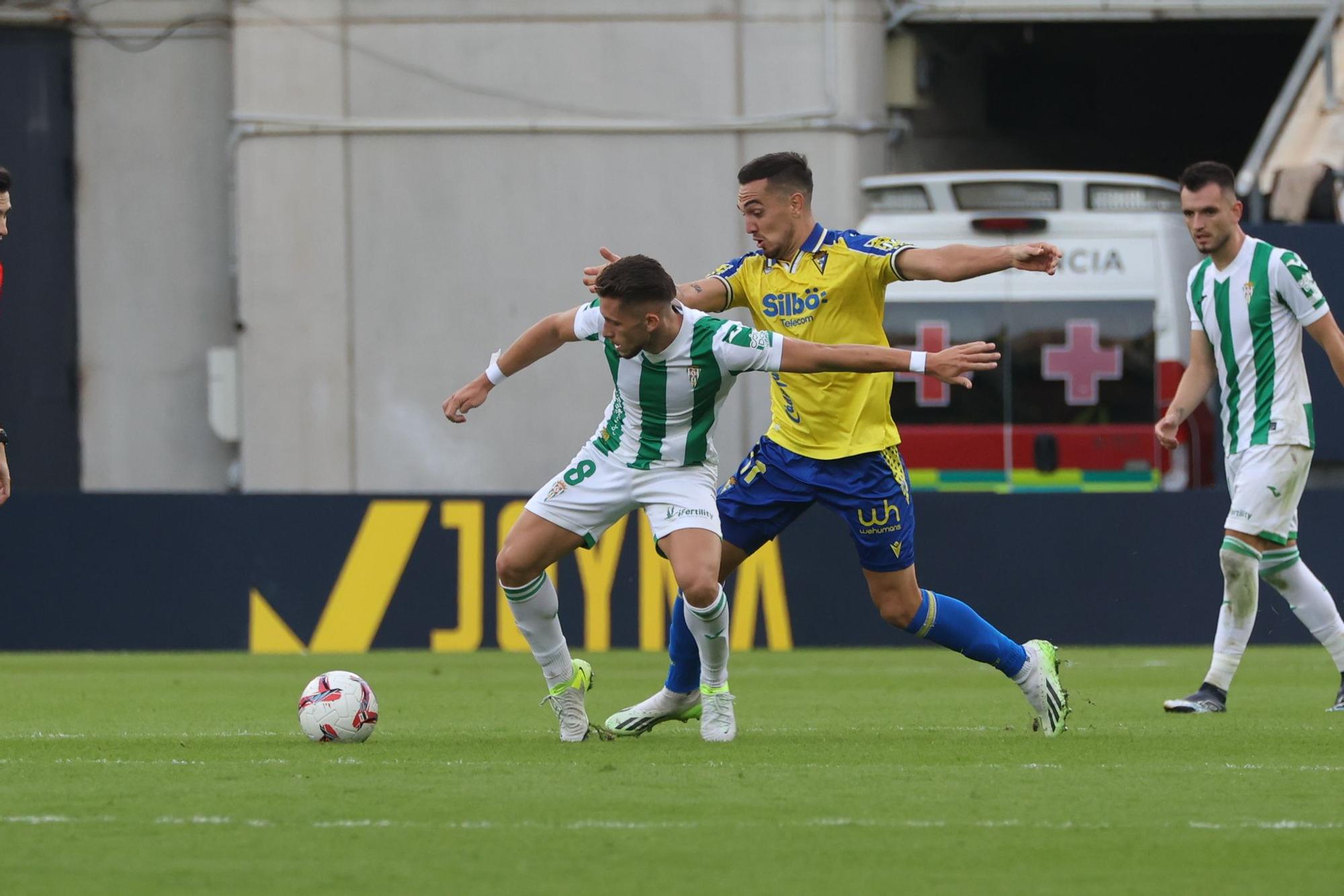 Cádiz CF-Córdoba CF | Las imágenes del partido de la Liga Hypermotion