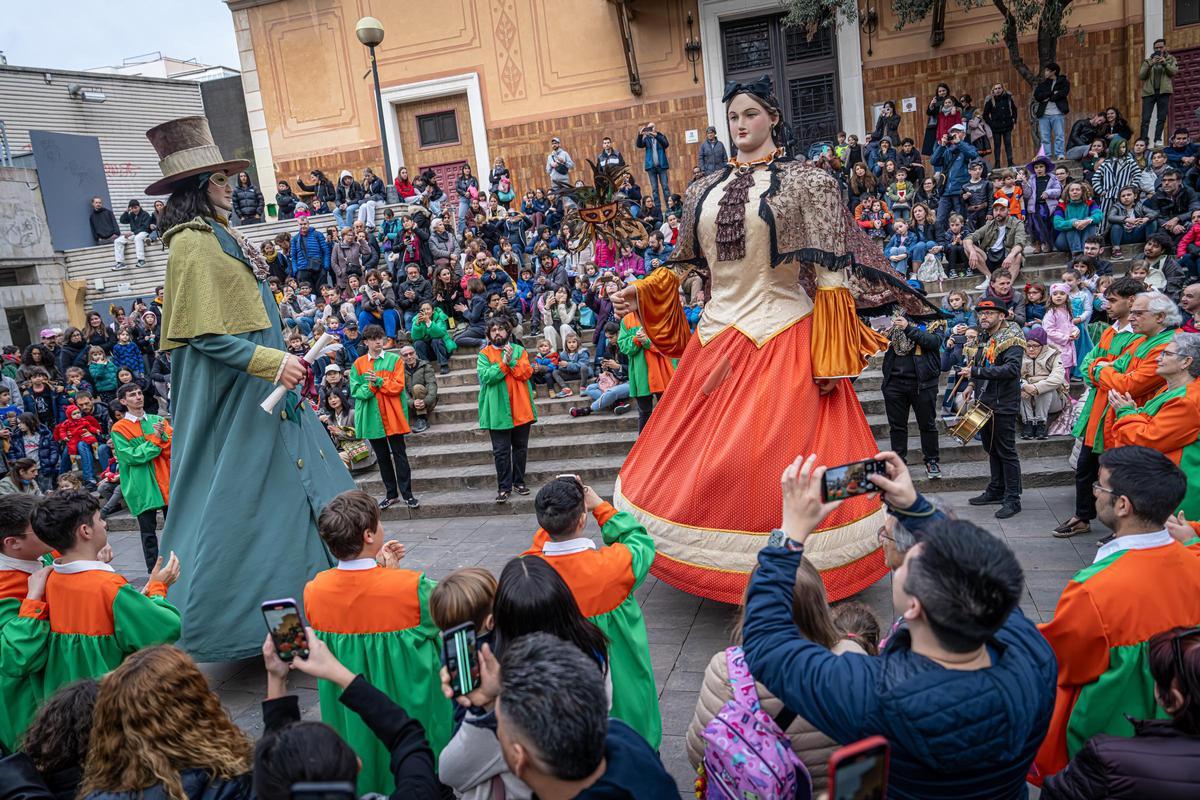 Arranca el Carnaval 2025 de BCN en Sants