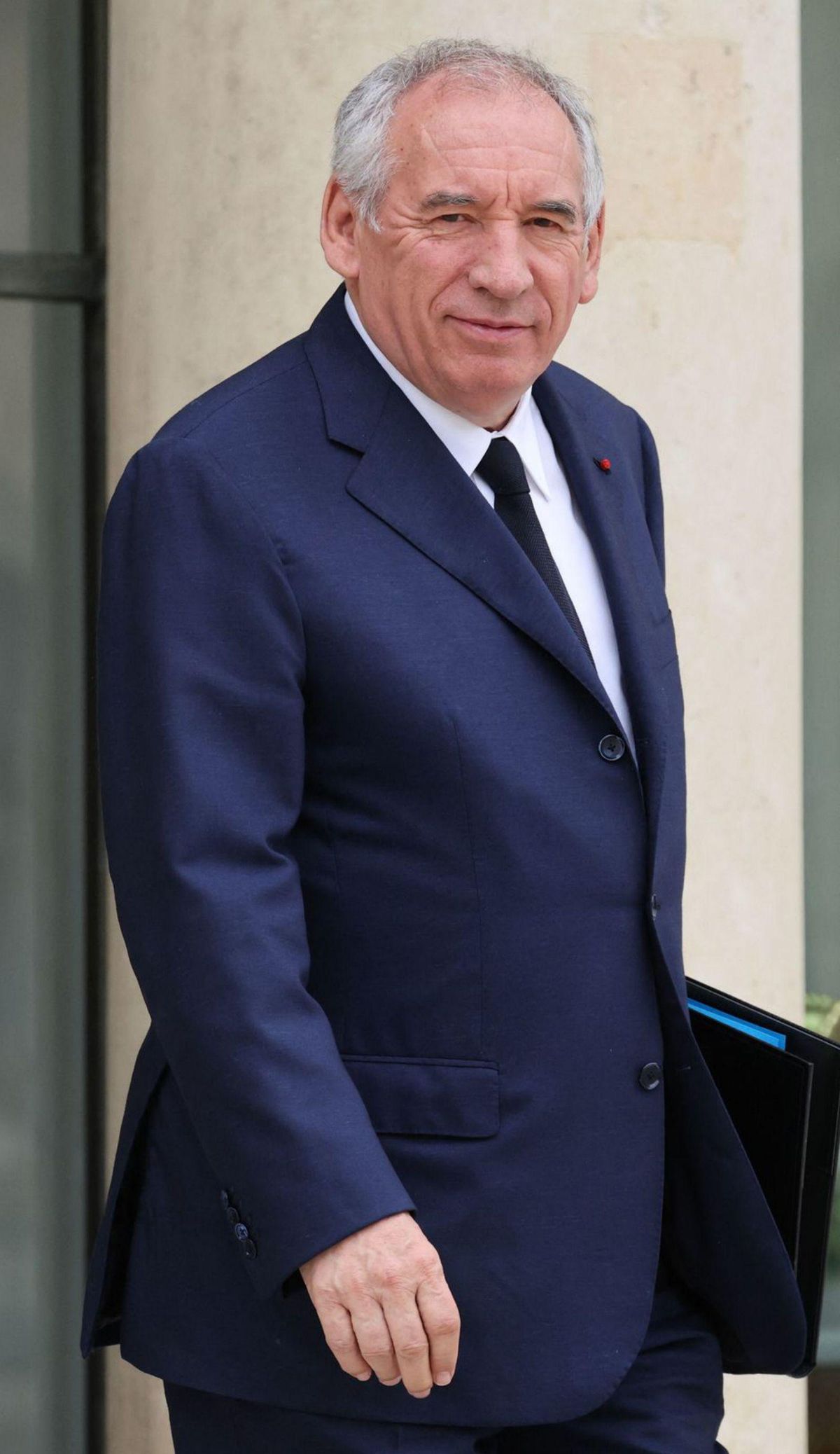 L’oposició amenaça Bayrou amb una moció de censura pel seu pla de retallades L’oposició amenaça Bayrou amb una moció de censura pel seu pla de retallades