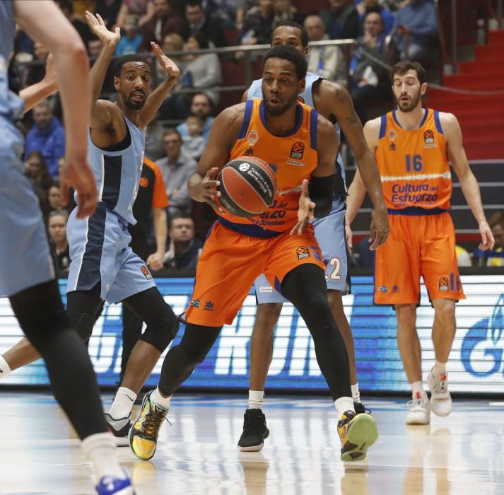 Zenit - Valencia Basket: Las mejores fotos