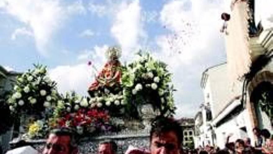 La procesión de la Montaña de este año recupera a los niños guiadores