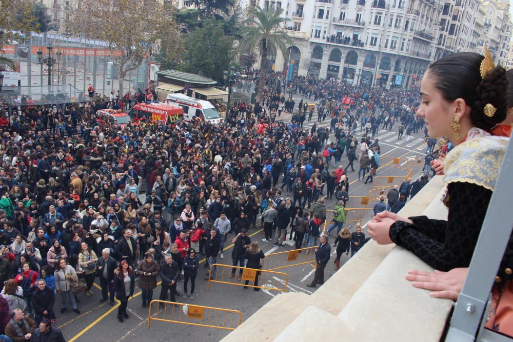 Búscate en la mascletà del 2 de marzo