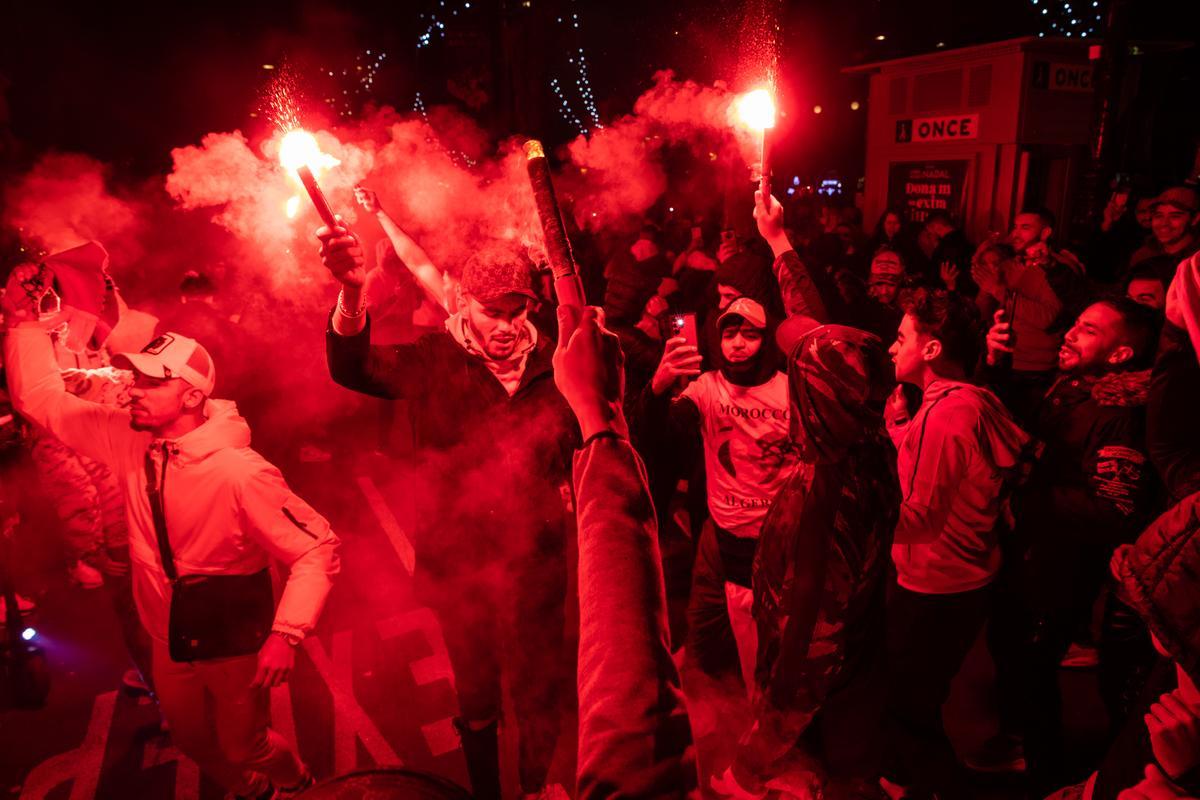 La celebración de la victoria histórica de Marruecos en el centro de Barcelona