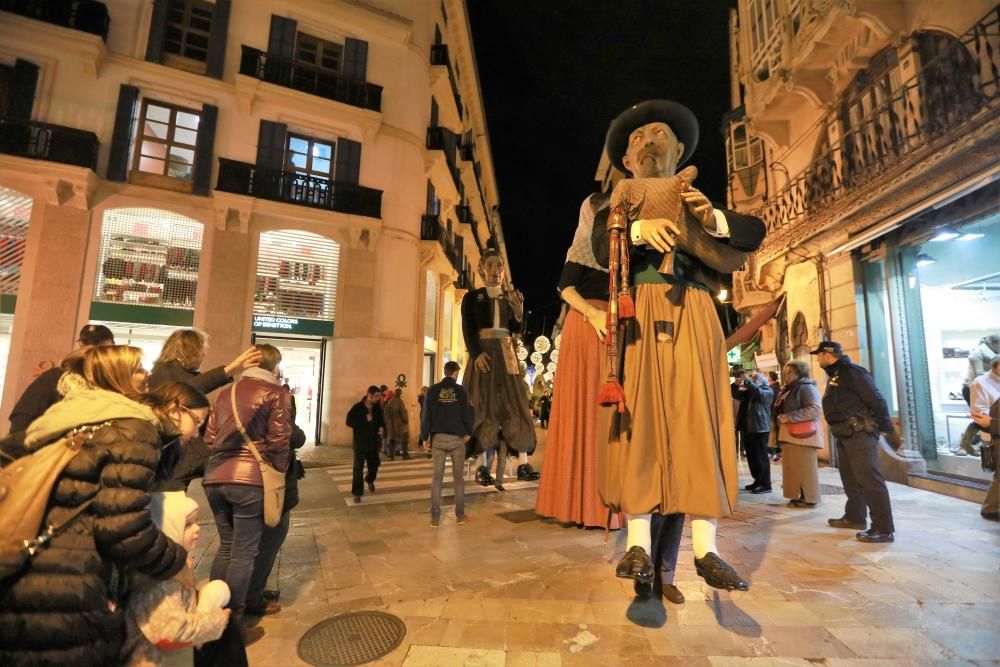 La lluvia da la bienvenida a Sant Sebastià