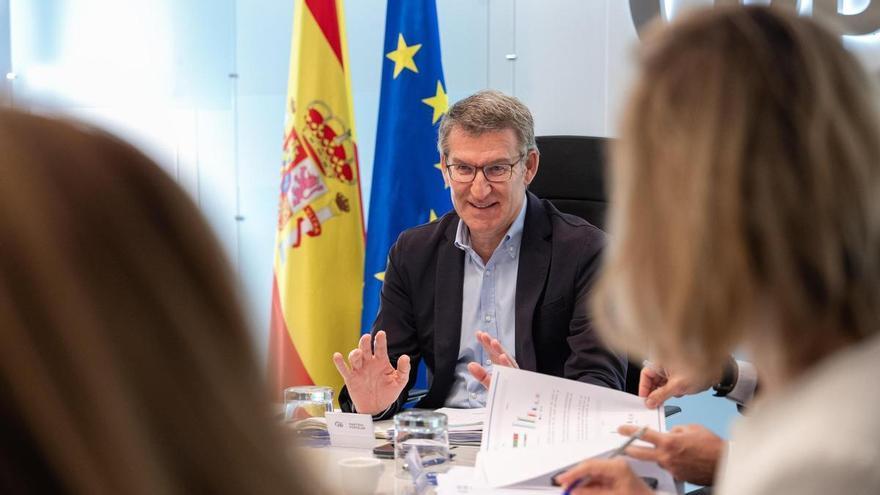 El PP asume ya el crecimiento del PSOE también en Cataluña y lo achaca a su &quot;entreguismo al independentismo&quot;