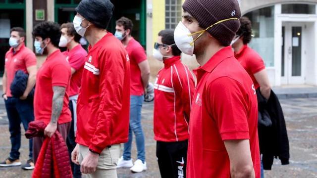 Los socorristas exigen trabajar: "Hay gente por el agua sin ningún control"