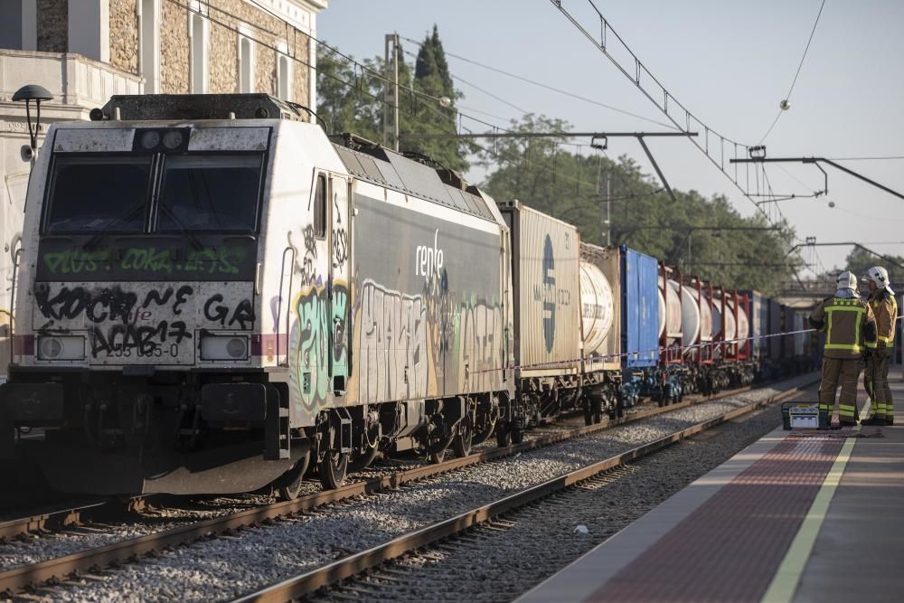 Fuita d'una matèria perillosa en un tren de mercaderies a Riudellots de la Selva