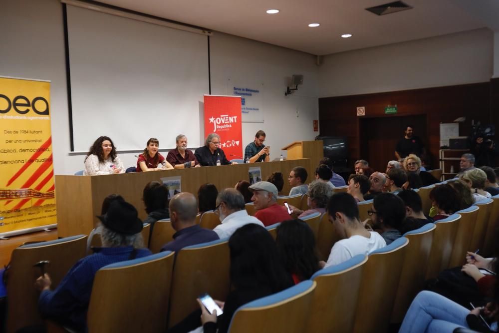 Los ultras amenazan a Joan Tardá en su conferencia en la UV