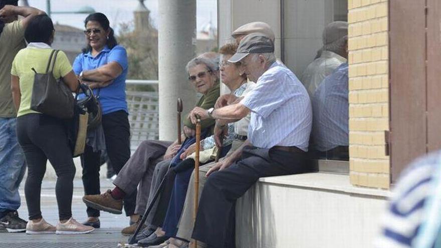 El PP pide que los mayores tengan un médico en su municipio y otro en el de sus familiares