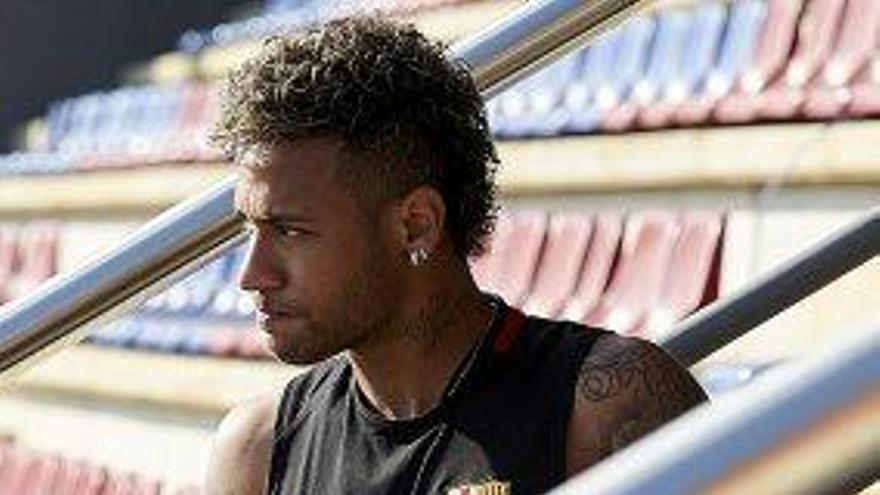 Neymar, en l&#039;entrenament d&#039;ahir