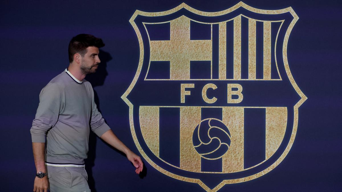 Piqué entra en el Camp Nou con motivo del homenaje a Sergio Busquets.