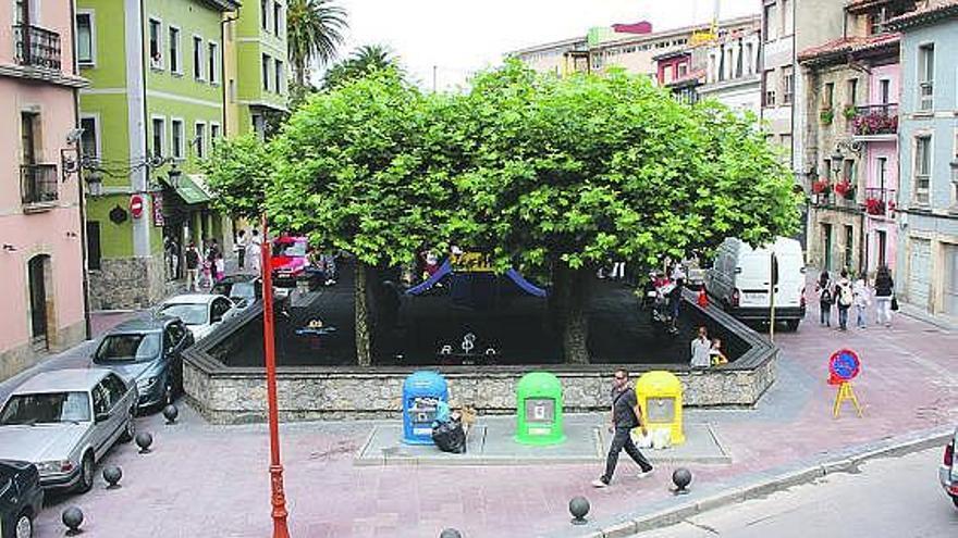 El parque infantil de L&#039;Atalaya, desde una de las viviendas de la zona.