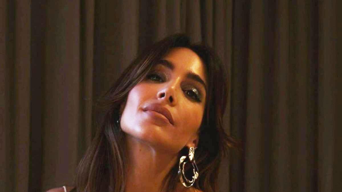 Rocío Osorno con minivestido joya de Zara