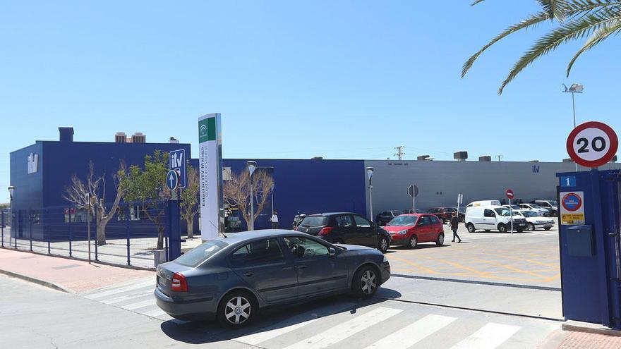 Estación de la ITV en el polígono Guadalhorce, que no detecta un especial aumento de la actividad.