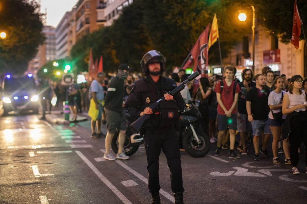 Manifestación 9 d'Octubre Valencia: tensión y altercados