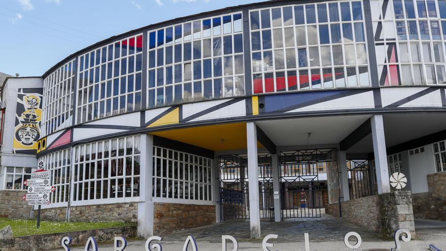 Sargadelos propone a sus empleados &quot;coger vacaciones&quot; o &quot;trabajar bajo su responsabilidad&quot;