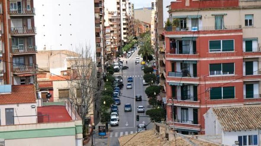 La avenida de la Constitución en Villena.