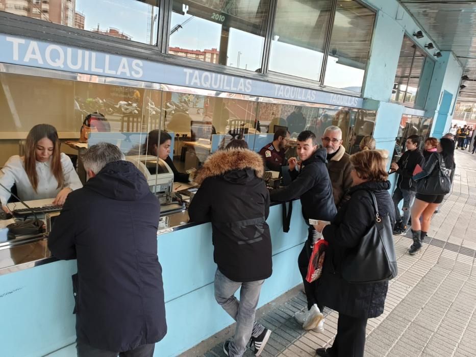 Las colas llegan a la grada de Río