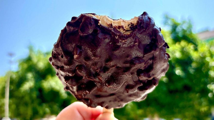 El delicioso bombón helado de cacahuete.