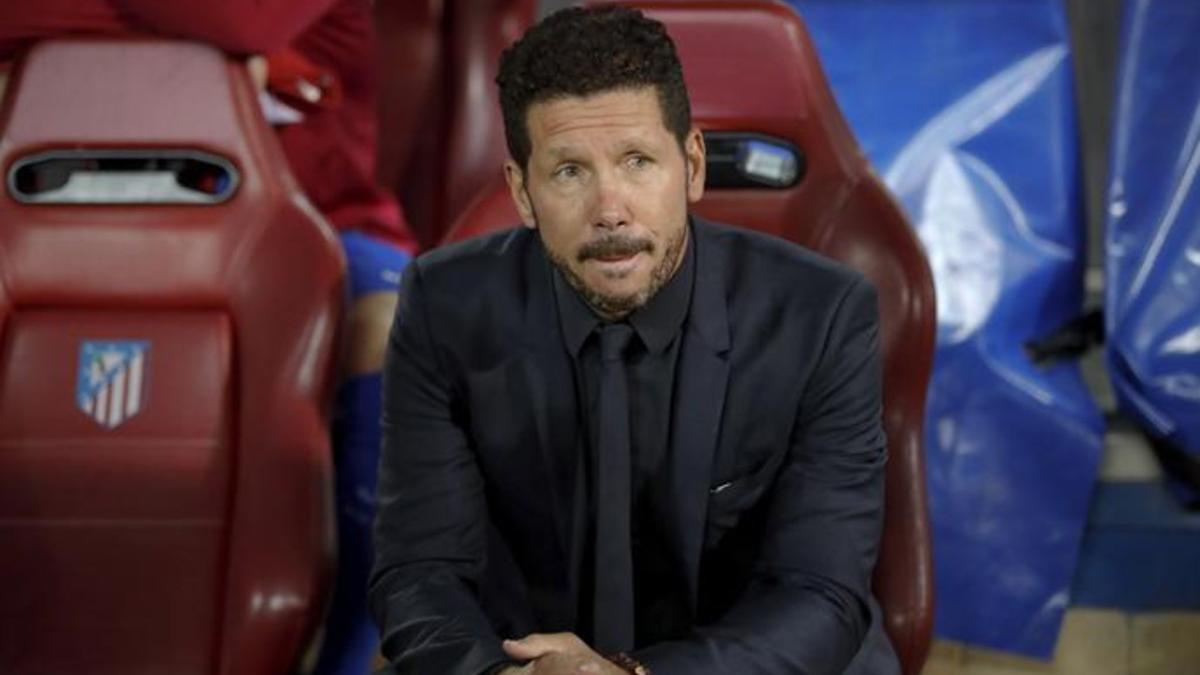 Simeone encajó en Sevilla su primera derrota de la Liga