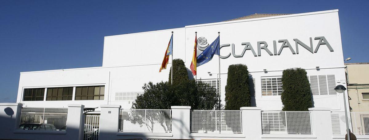 L'empresa Clariana es va traslladar des d'Ontinyent fins a Vila-real l'any 1966.