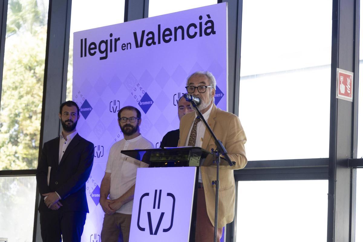 Presentació de la campanya "Llegir en valencià", que arranca el 21 de juny en Levante-EMV