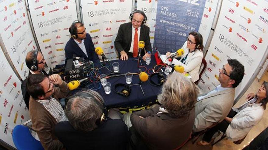 Entrevista en la Ser de los directores de los periódicos editados en Málaga a Francisco de la Torre.