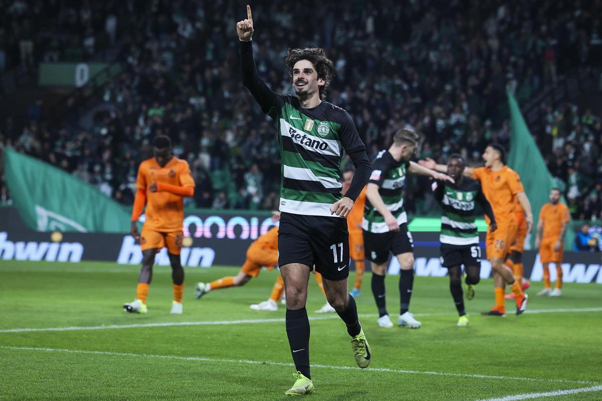 Trincao resucita al Sporting