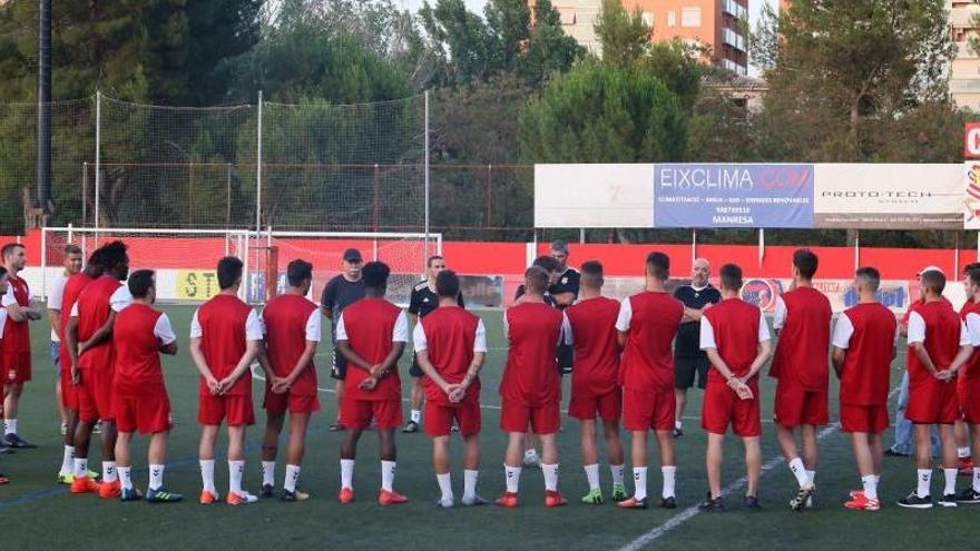 Imatge d&#039;un entrenament del CE Manresa, aquesta temporada