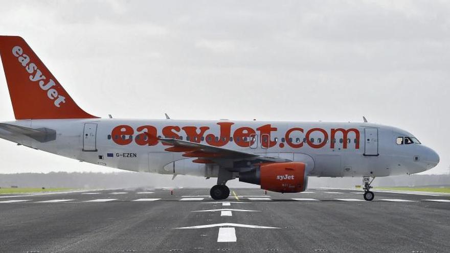 easyJet espera transportar este año alrededor de 13,6 millones de pasajeros en toda España