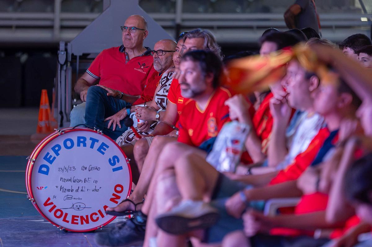 Alicante vibra con "La Roja"