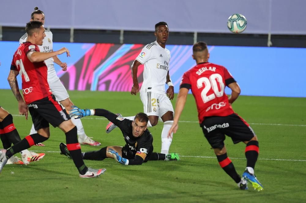 El Mallorca da la cara ante el Real Madrid en el debut de Luka Romero