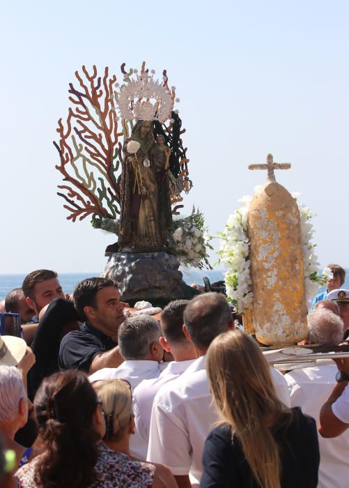 Desembarco de la Virgen del Carmen de los submarinistas