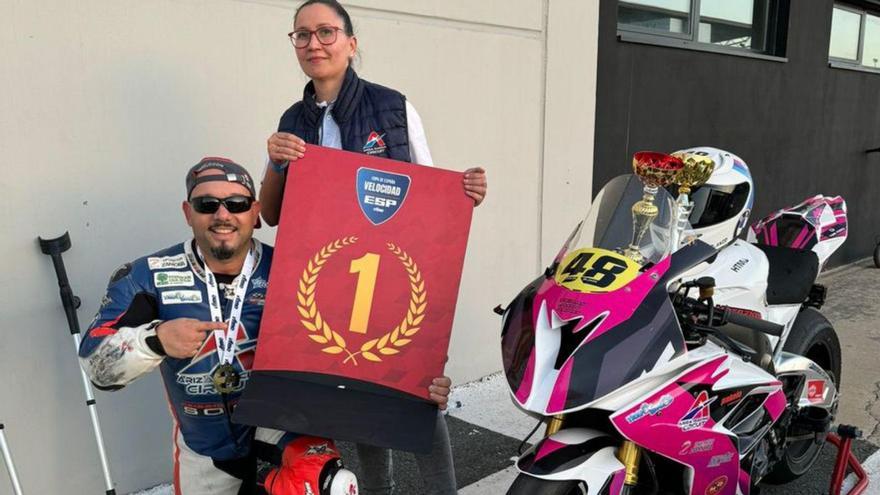 Carlos Blanco celebra su tercer título nacional de Handy 1.000 c.c. | | CEDIDA
