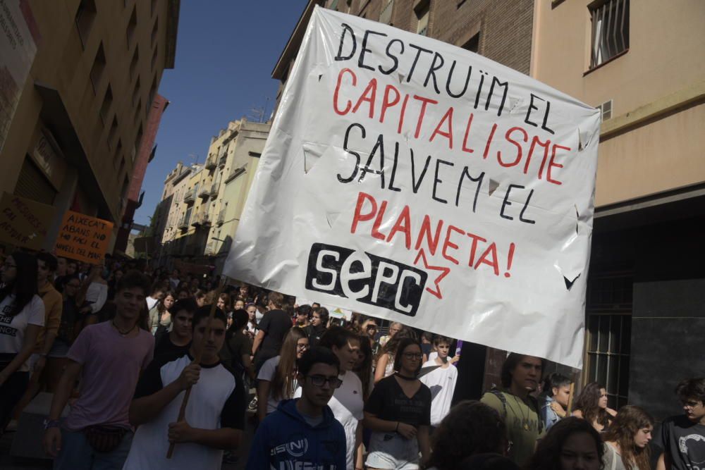 Manifestació d'estudiants a Manresa per la crisi climàtica