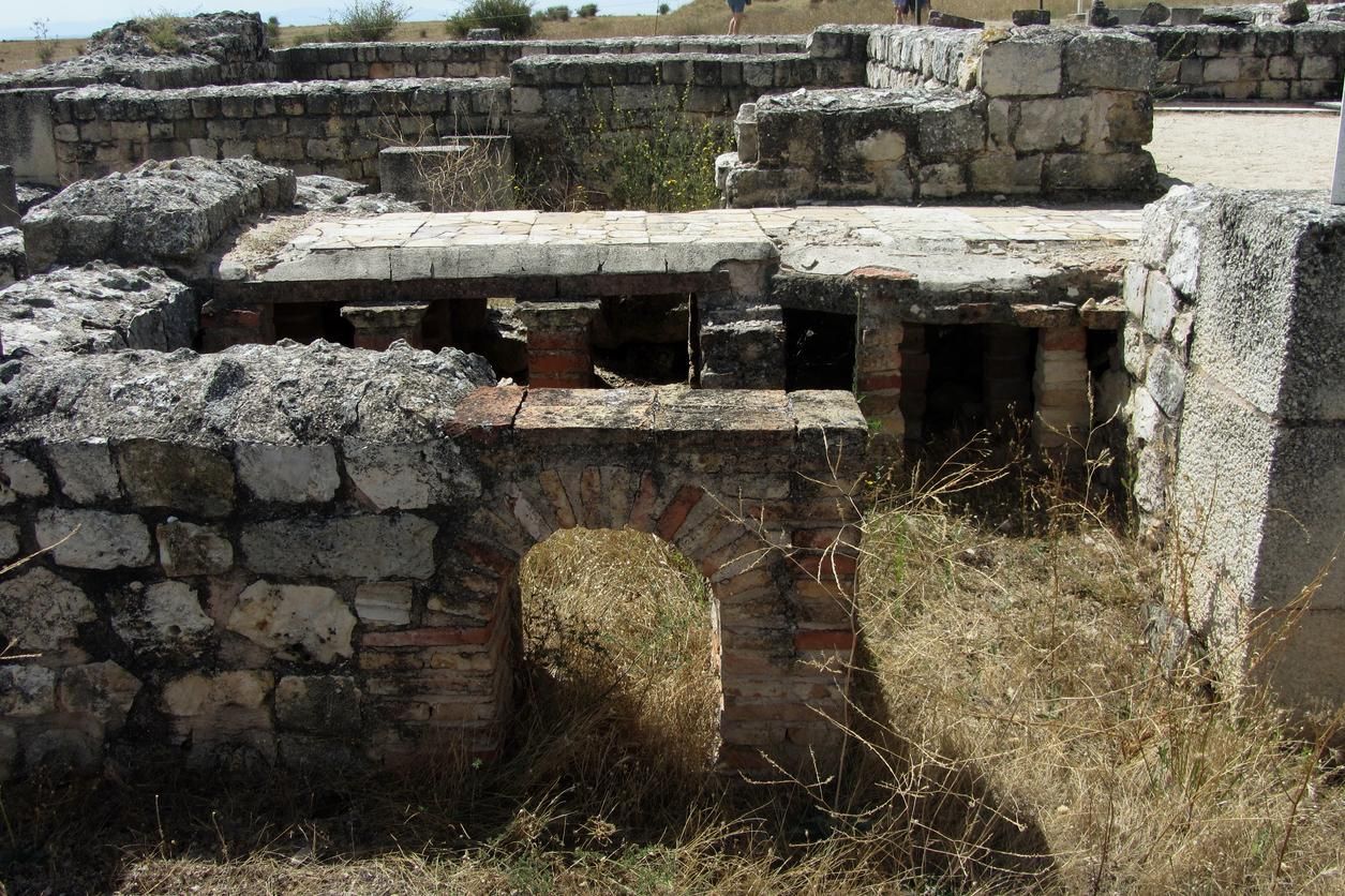 Ruinas de Clunia Sulpicia